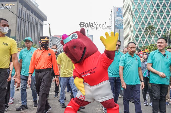 Maskot Piala Dunia U-20 2023 yakni Bacuya diperkenalkan di Bunderan HI, Jakarta, 18 September 2022.
