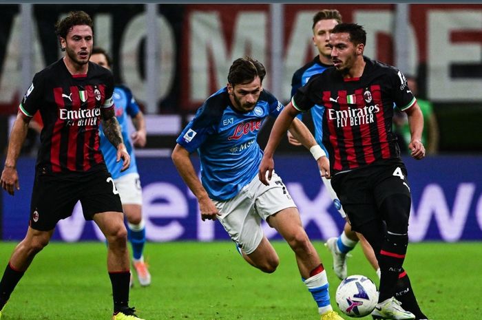 AC Milan saat dipaksa menyerah 1-2 oleh Napoli pada giornata ke-7 Liga Italia 2022-2023, 18 September 2022.