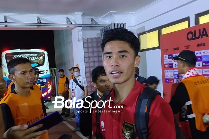 Kapten timnas U-20 Indonesia, Muhammad Ferarri usai laga melawan Vietnam yang berakhir untuk kemenangan Garuda Nusantara 3-2 di Stadion Gelora Bung Tomo (GBT) di gup F Kualifikasi Piala Asia U-20 2023, Minggu (18/9/2022).