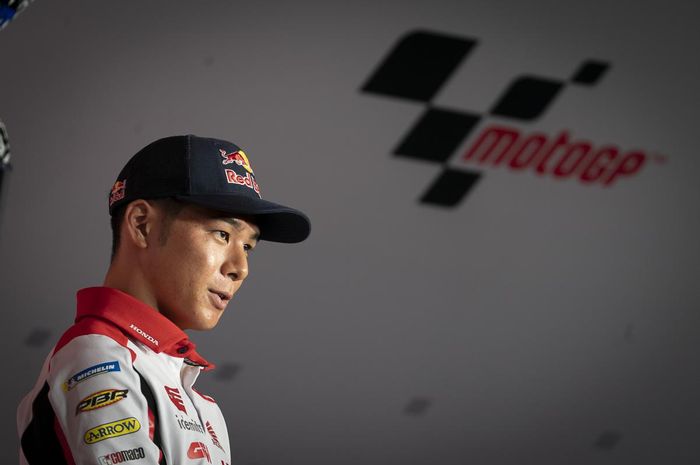 Takaaki Nakagami mengungkapkan hal yang masih disyukurinya di balik kemalangan dalam benturan dengan Marc Marquez di MotoGP Aragon 2022. 