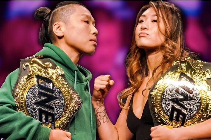 Xiong Jing Nan (kiri) akan menghadapi Angela Lee dalam laga puncak ONE Fight Night 2, Sabtu (1/10/2022) di Singapura.