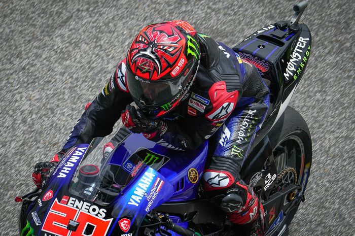 Pembalap Monster Energy Yamaha, Fabio Quartararo, pada MotoGP Thailand 2022 di Chang International Circuit, Buriram.