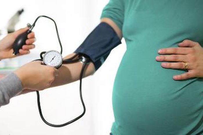 Conozcamos sobre la hipertensión gestacional en mujeres embarazadas
