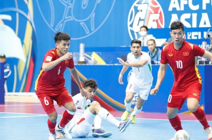 Laga Vietnam versus Iran di babak perempat final Piala Asia Futsal 2022.