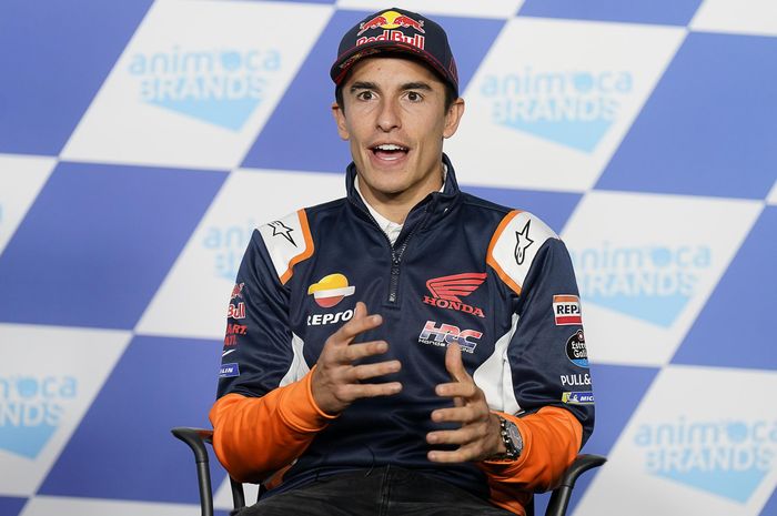 Pembalap Repsol Honda, Marc Marquez, memberikan pendapatnya soal juara Moto3 2022, Izan Guevara