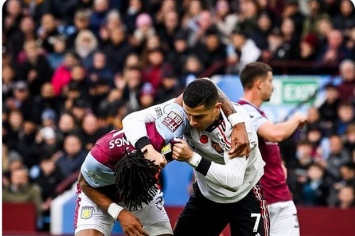 Momen perseteruan Cristiano Ronaldo vs Tyrone Mings.