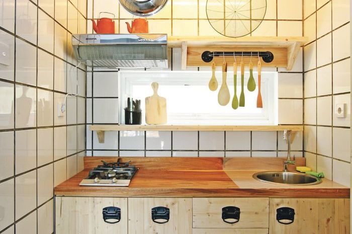 Pengin Mendesain Dapur Minimalis Kamu Pakai Kayu Jati Dengan Anggaran 