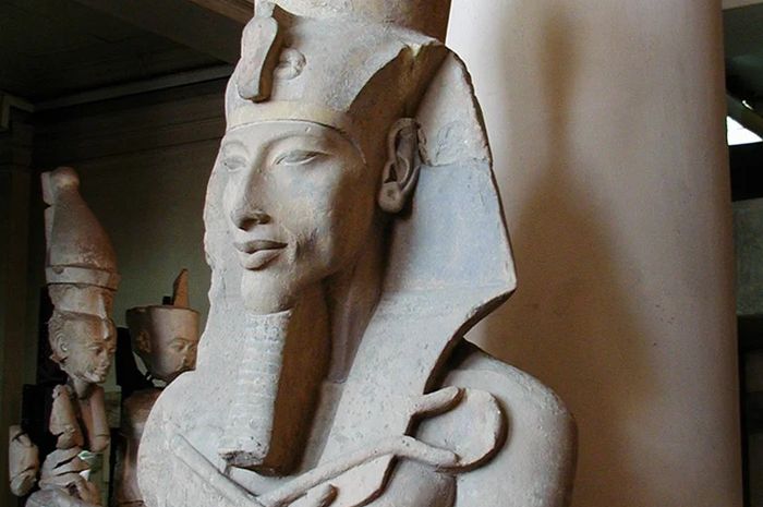 inilah-akhenaten-firaun-mesir-kuno-pembawa-agama-baru-yang-dimusuhi-national-geographic