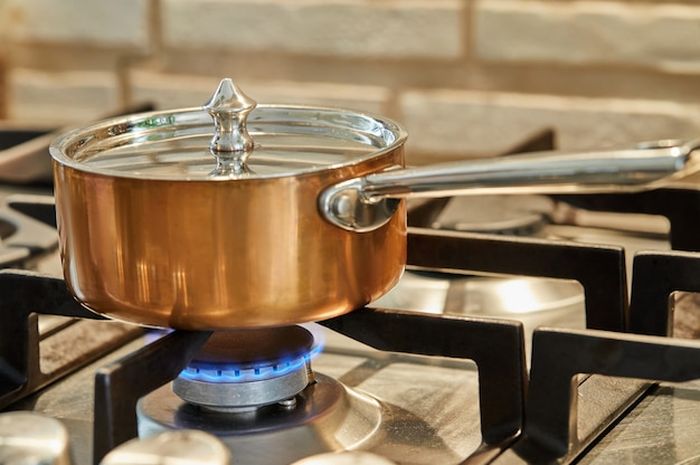 Yakin Beneran Rusak? Kompor yang Apinya Kecil Mending Diatasi dengan