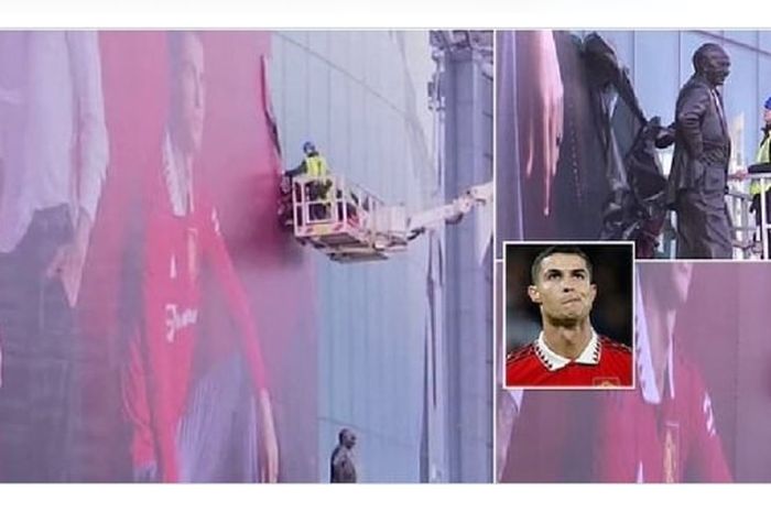 Poster raksasa berisi foto Cristiano Ronaldo di kandang Manchester United, Old Trafford, disobek pada Rabu (16/11/2022).