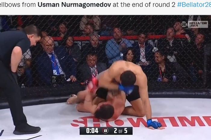 Momen Usman Nurmagomedov yang merupakan rekan legenda UFC, Khabib Nurmagomedov menghujani Patricky Freire dengan pukulan pada Bellator 288 Sabtu siang (19/11/2022) WIB di Chicago, Amerika Serikat.