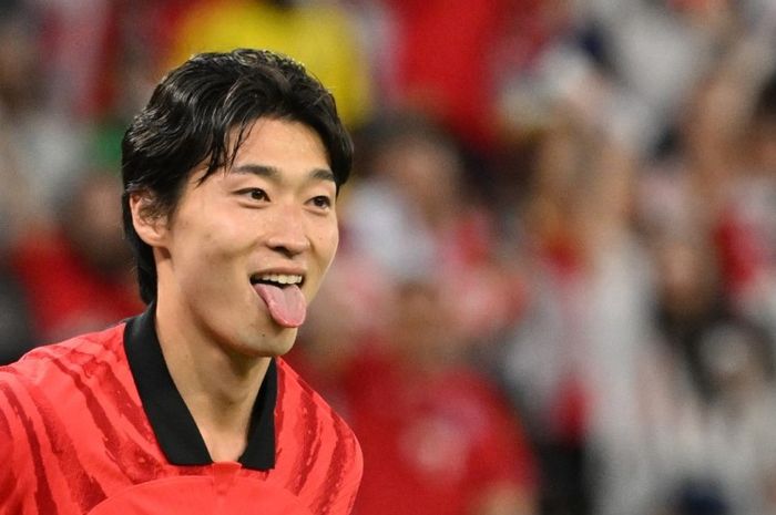 Striker Korea Selatan, Cho Gue-sung, dalam laga kontra Ghana pada penyisihan grup Piala Dunia 2022.