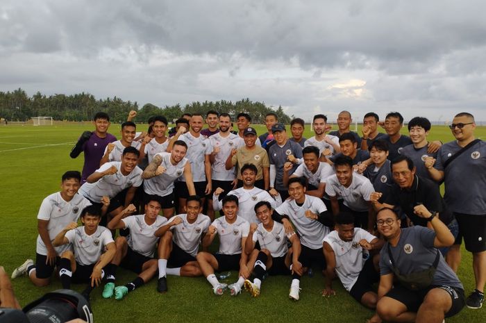 Menpora RI, Zainudin Amali sempat menyambangi TC Timnas Indonesia di lapangan training center Bali United, Sabtu (3/12/2022).
