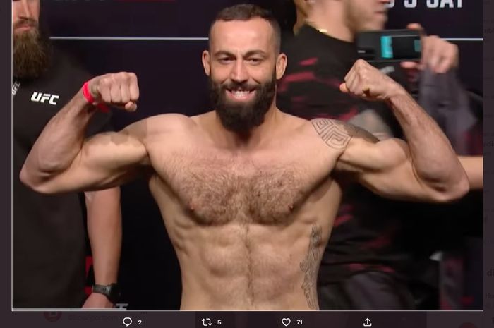 Petarung UFC Orlando, Roman Dolidze, mempunyai niat untuk bertarung dengan Khamzat Chimaev.