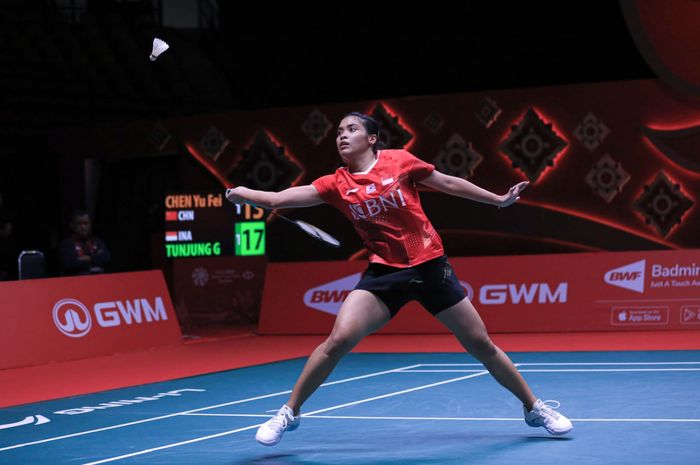Pebulu tangkis tunggal putri Indonesia, Gregoria Mariska Tunjung, pada laga pertama grup BWF World Tour Finals 2022 di Nimibutr Stadium, Bangkok, Rabu (7/12/2022).