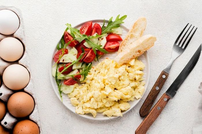 Meski Kaya Nutrisi, Berikut 5 Efek Makan Telur Terlalu Banyak bagi