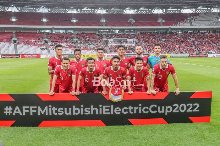 Skuat timnas Indonesia (skuad timnas Indonesia) sedang berfoto bersama sebelum pertandingan melawan Kamboja di Grup A Piala AFF 2022, Jumat (23/12/2022) di SUGBK, Senayan.  