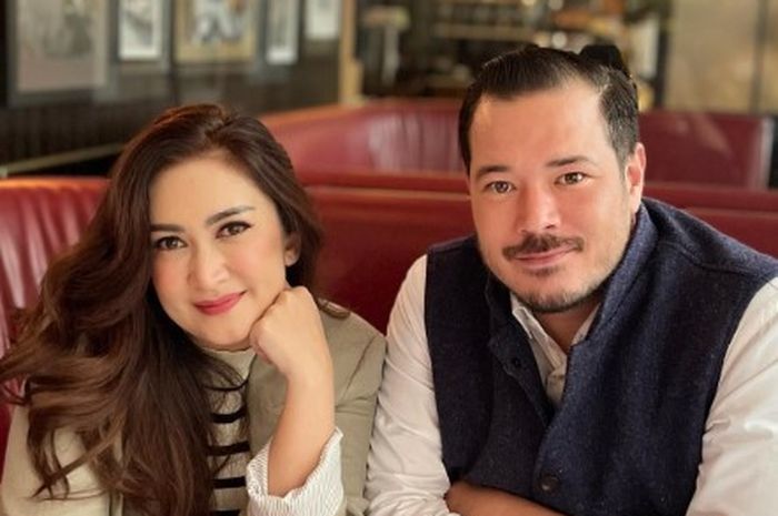 Nafa Urbach dan Zack Lee