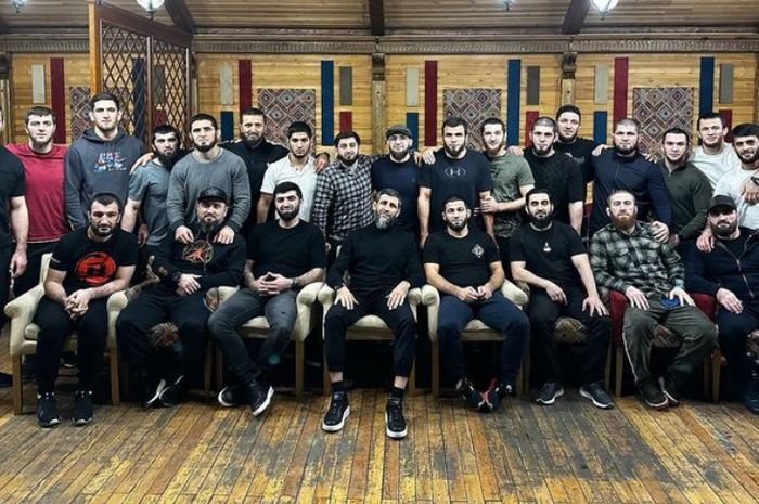Jagoan-jagoan MMA asal Dagestan yang bernaung di bawah Tim Khabib Nurmagomedov. 