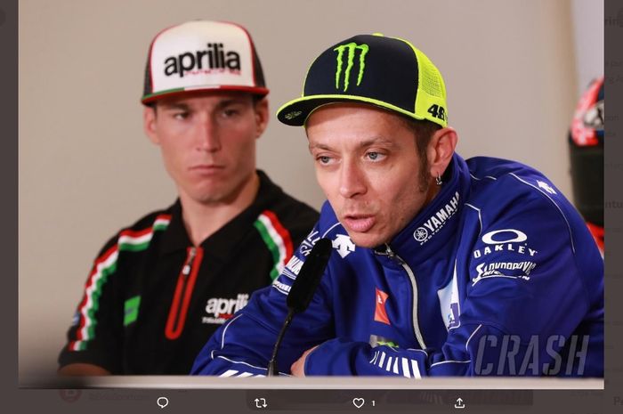 Aleix Espargaro (kiri)  mengaku tidak akan bisa menirukan Valentino Rossi (kanan) dalam hal lamanya  berkompetisi