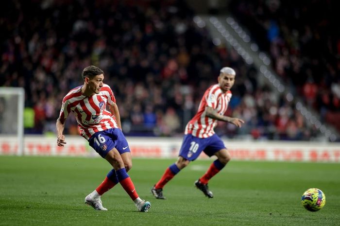 Aksi fullback Atletico Madrid, Nahuel Molina, saat menghadapi Real Valladolid dalam lanjutan Liga Spanyol