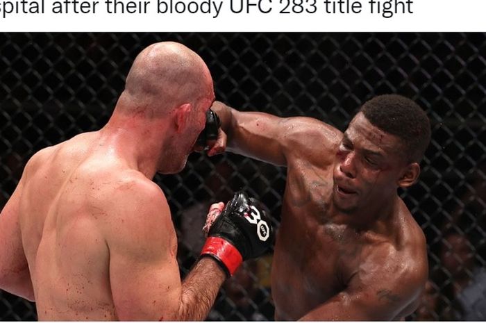 Jamahal Hill melepaskan bogem ke arah Glover Teixeira pada UFC 283, Minggu (22/1/2023) WIB di Rio de Janeiro, Brasil.