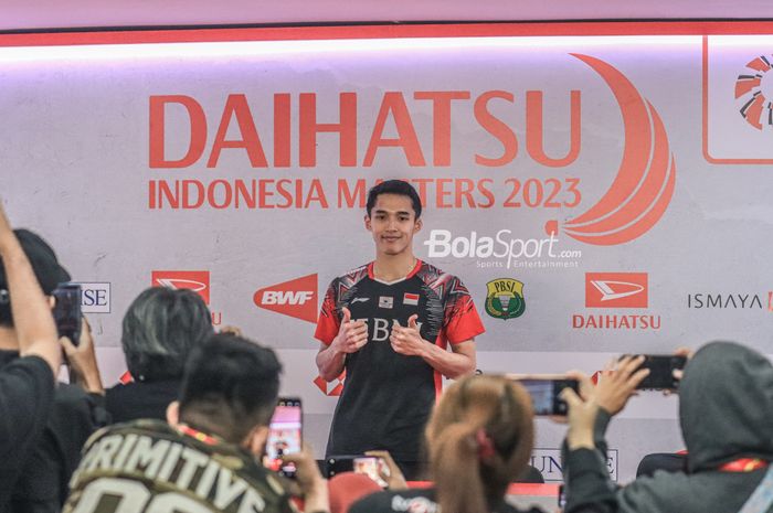 Tunggal putra Indonesia, Jonatan Christie mengomentari kemenangan dramatisnya atas sang musuh bebuyutan, Shi Yu Qi untuk lolos ke final Indonesia Masters 2023.