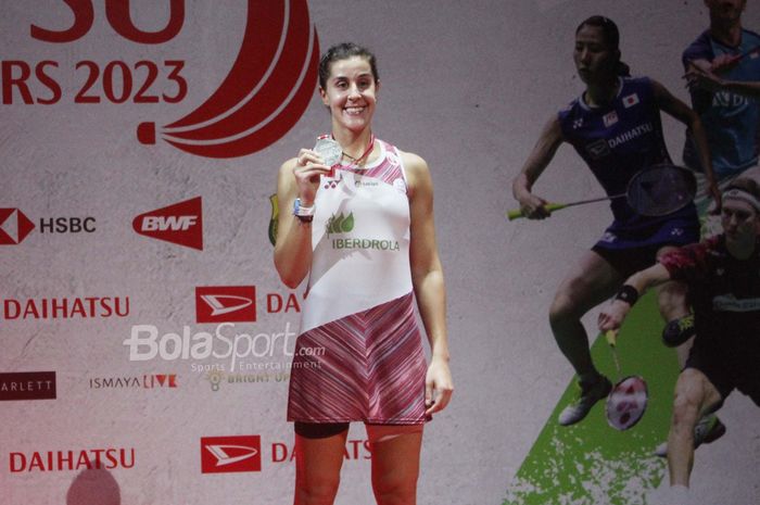 Tunggal putri asal Spanyol, Carolina Marin, keluar sebagai runner up Indonesia Masters 2023 usai kalah di partai final melawan An Se-young (Korea Selatan) di Istora Senayan, Jakarta, Minggu (29/1/2023).