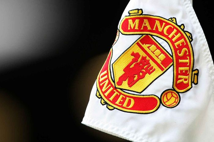 Emir Qatar, Sheikh Tamim bin Hamad Al Thani, berminat untuk membeli Manchester United, tetapi masih terkendala satu masalah.