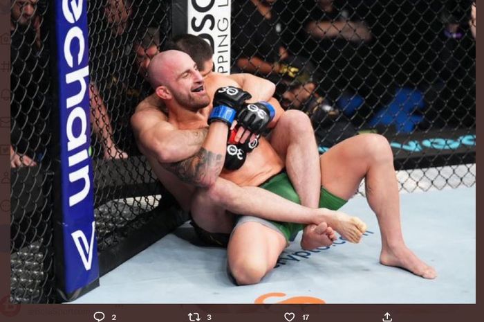 Jagoan yang pernah dikalahkan Islam Makhachev, Alexander Volkanovski ternyata membuat raja kelas bantam UFC, Aljamain Sterling merasa bisa masuk rumah sakit andai buru-buru disabung.