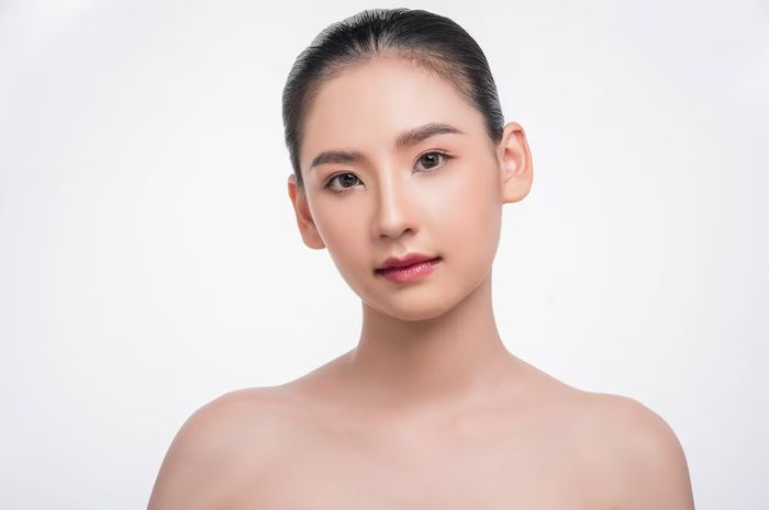 Ilustrasi visual skincare untuk kulit kombinasi skincare untuk kulit kombinasi: pilihan produk yang tepat