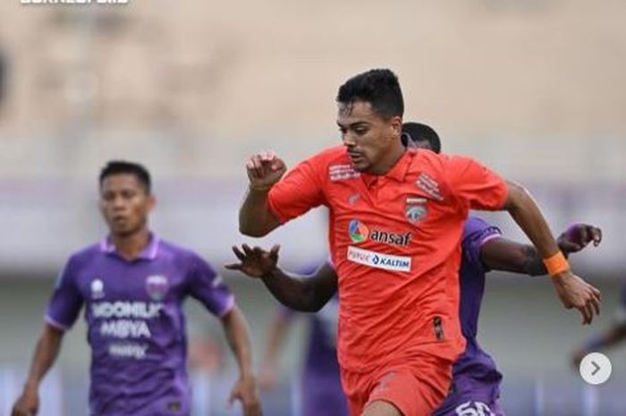 Suasana pertandingan Persita Tangerang versus Borneo FC di Stadion Indomilk Arena, Senin (20/2/2023).