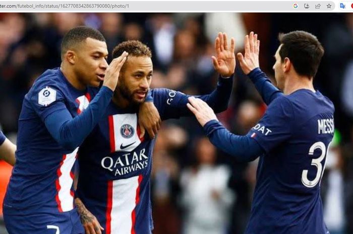 Kylian Mbappe dan Neymar (kiri) terancam berbeda nasib saat Lionel Messi (kanan) pergi dari Paris Saint-Germain.