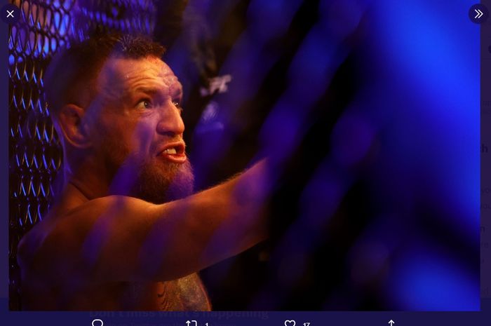 Ada yang mendoakan bintang UFC, Conor McGregor dipukul KO secara menyakitkan dari Michael Chandler.