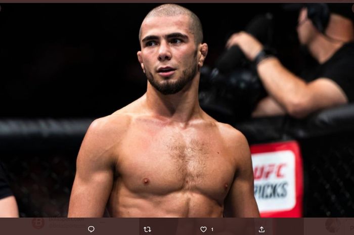 Petarung kelas terbang UFC yang lahir di Dagestan, Muhammad Mokaev.