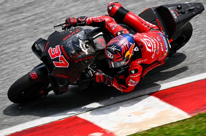 Pembalap debutan di MotoGP 2023, Augusto Fernandez, beberkan sepeda motor yang bisa tampil bagus selain Ducati yang begitu difavoritkan.