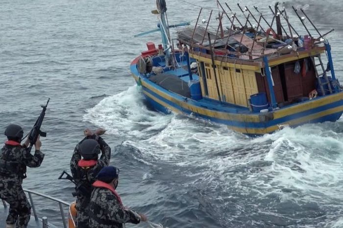 Nelayan Tangguh Cilacap: Upaya Nyata Jaga Keselamatan di Laut