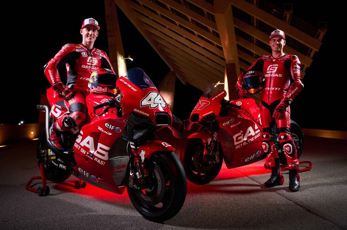 Launching tim satelit KTM, GASGAS Tech3 yang bernuansa merah membara mirip seperti livery motor Ducati, Minggu (5/3/2023). 