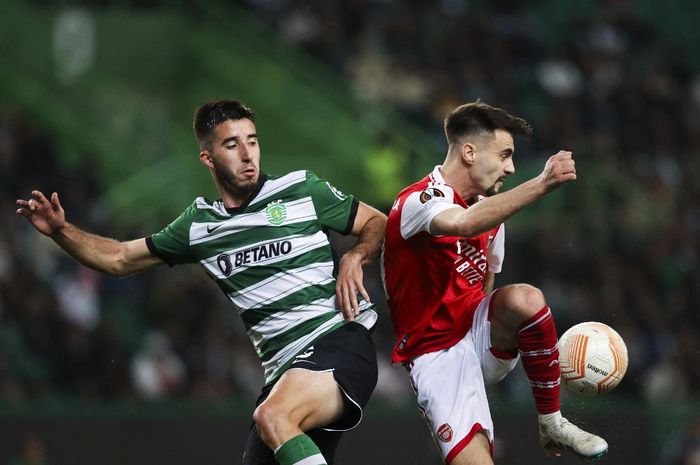 Arsenal nyaris menelan kekalahan di leg pertama 16 besar Liga Eropa 2022-2023 namun ketolong gol bunuh diri pemain Sporting CP hingga skor seri 2-2 (9/3/2023).