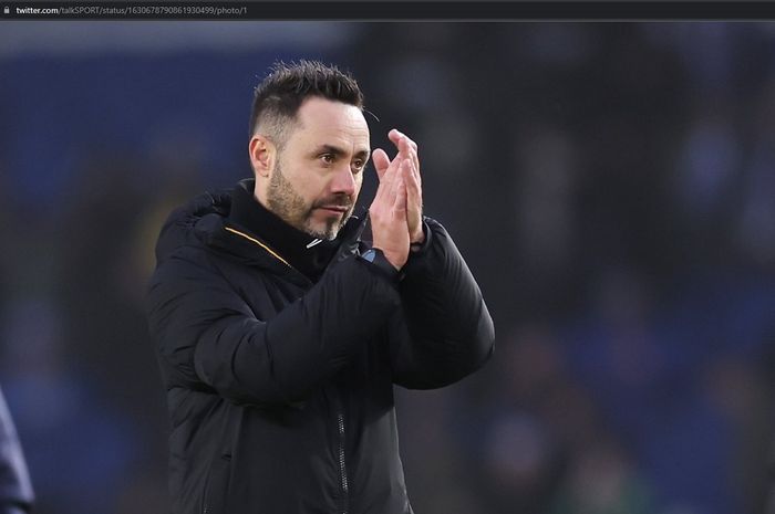 Pelatih Brighton &amp; Hove Albion, Roberto De Zerbi, menjadi kandidat pengganti Antonio Conte di Tottenham Hotspur.