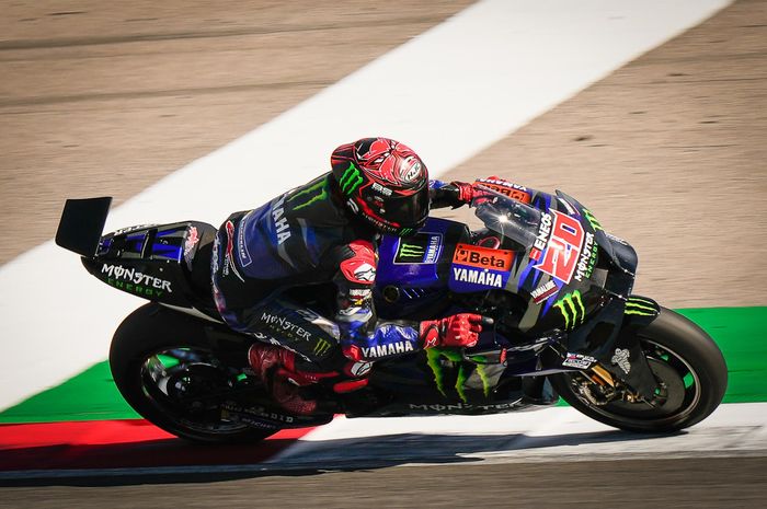 Pembalap tim Monster Energy Yamaha, Fabio Quartararo dalam sesi Tes Pramusim MotoGP Portimao 2023 pada 11-12 Maret 2023