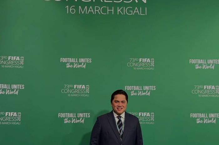 Erick Thohir bersama Presiden FIFA Gianni Infantino