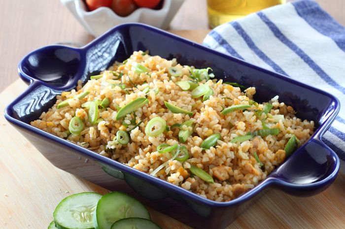 Hidangan nasi goreng petai untuk menu sahur Ramadhan