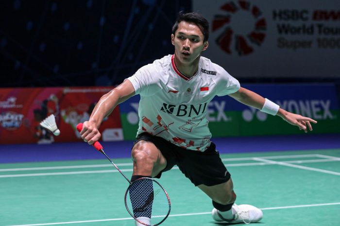 Pebulu tangkis tunggal putra Indonesia, Jonatan Christie bulan-bulani wakil Malaysia pada babak pertama Japan Open 2023.