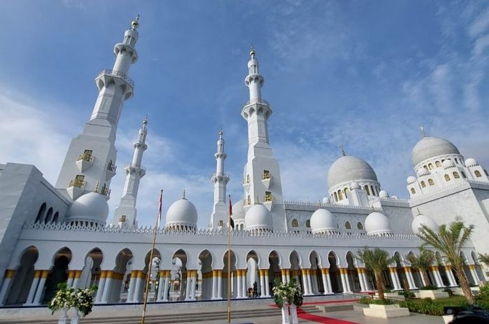 Ilustrasi - Masjid Sheikh Zayed.
