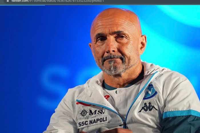 Pelatih Napoli, Luciano Spalletti, bakal mendapatkan kenaikan gaji dan kontrak baru seiring Il Partenopei yang diambang juara Liga Italia.