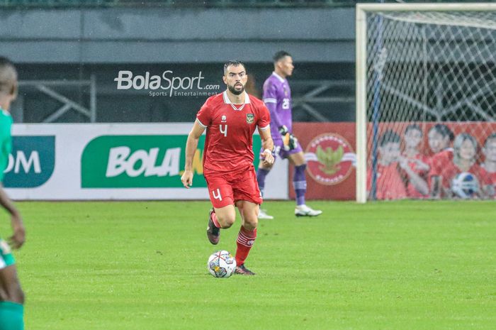Jordi Amat jadi salah satu pemain yang sukses mengangkat performa Timnas Indonesia. Jordi sendiri resmi membela skuat Merah Putih melalui jalur naturalisasi sejak 2022 lalu.