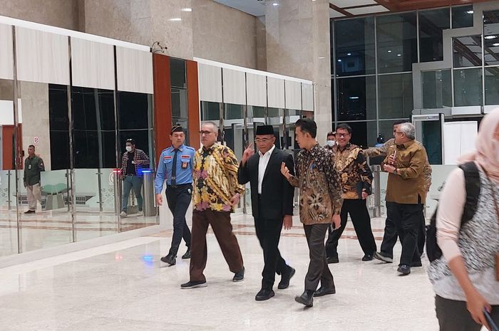 Pelaksana Tugas (Plt) Menteri Pemuda dan Olahraga (Menpora), Muhadjir Effendy dalam Rapat Dengar Pendapat (RDP) bersama Komisi X DPR RI, di DPR Senayan, Jakarta Pusat, Selasa (28/3/2023).