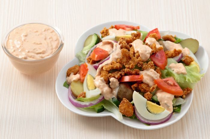 Cicken Karaage, resep salad simple untuk menu sarapan usai momen Lebaran 2023.