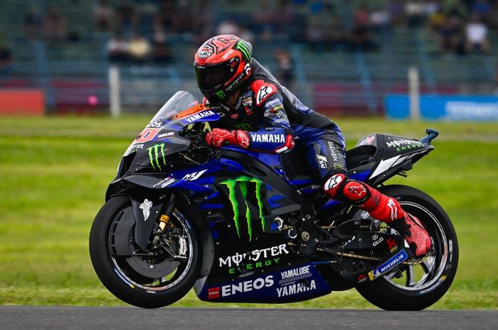 Pembalap Monster Energy Yamaha, Fabio Quartararo, beraksi di hari kedua MotoGP Argentina 2023, di Sirkuit Termas de Rio Hondo, Argentina, Sabtu (1/4/2023).
